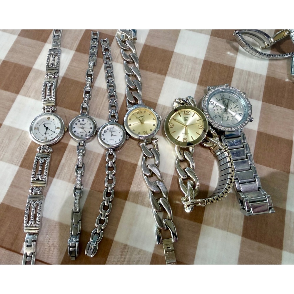 6 Working Women's Watch Lot NY & Co Ellen Tracy Geneva Vivani Carriage